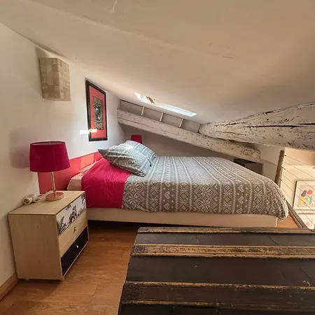 Avec En Mezzanine Lejlighed *