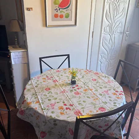 아파트 Avec En Mezzanine *